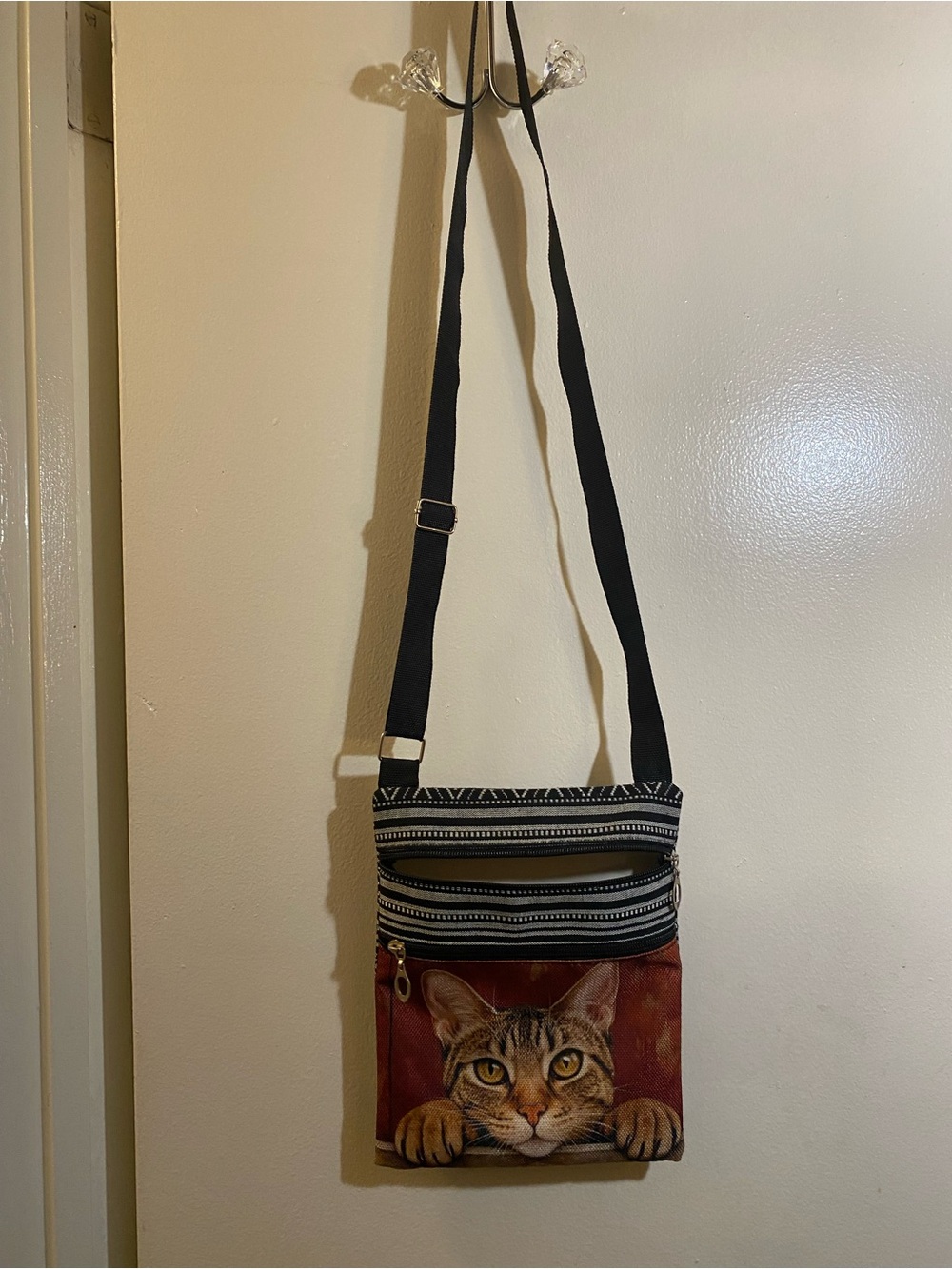 Tabby Cat Crossbody Shoulder Bag - Black & Brown